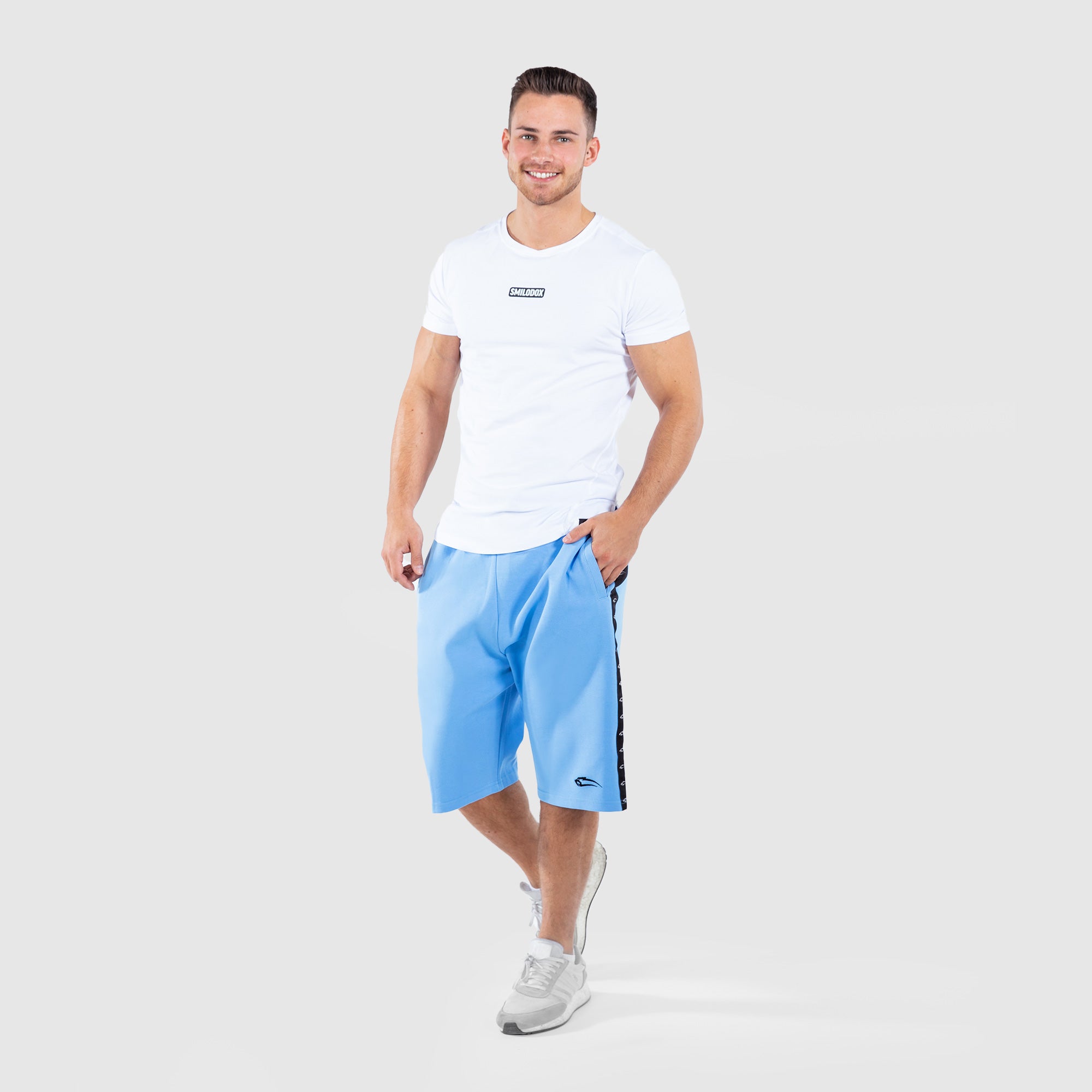 Blau